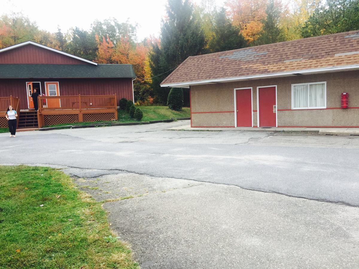 Penn Terrace Motel Beaver Meadows エクステリア 写真